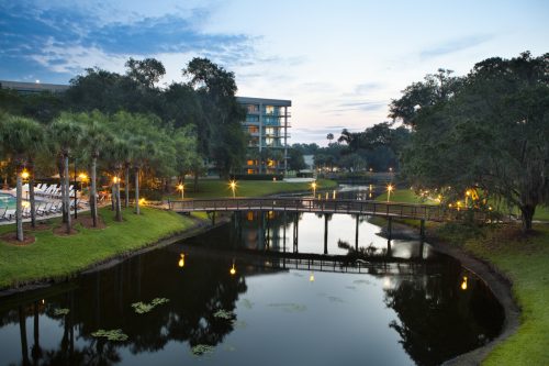 Sawgrass Marriott Golf Resort & Spa at dusk